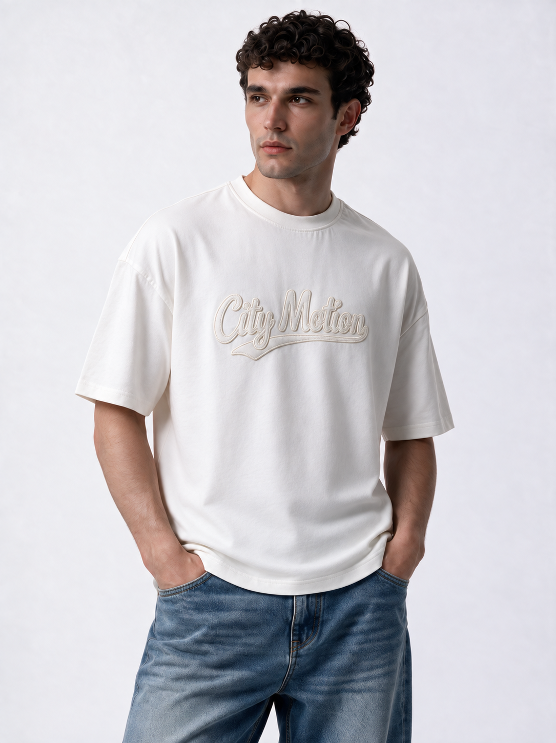 Embroidered Logo T-Shirt Relaxed Fit - Genz Saudi