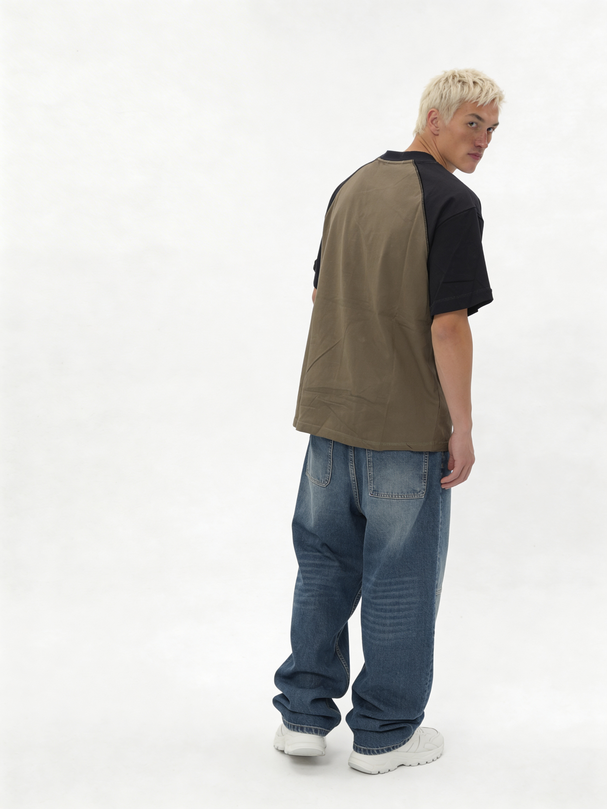 Boxy Raglan Cotton Graphic T-Shirt - jex