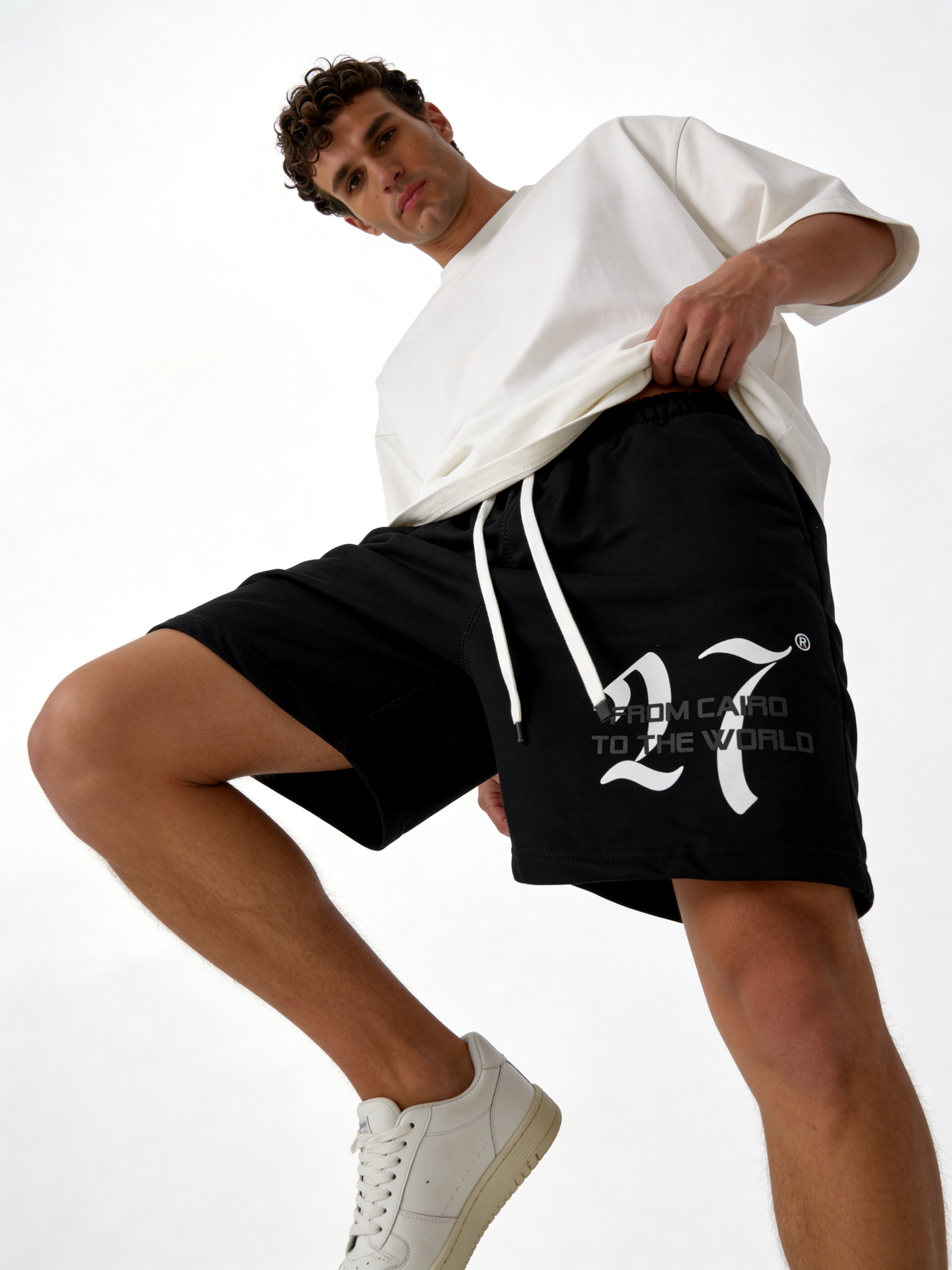 Relaxed Technical Mesh Essential Shorts - 27