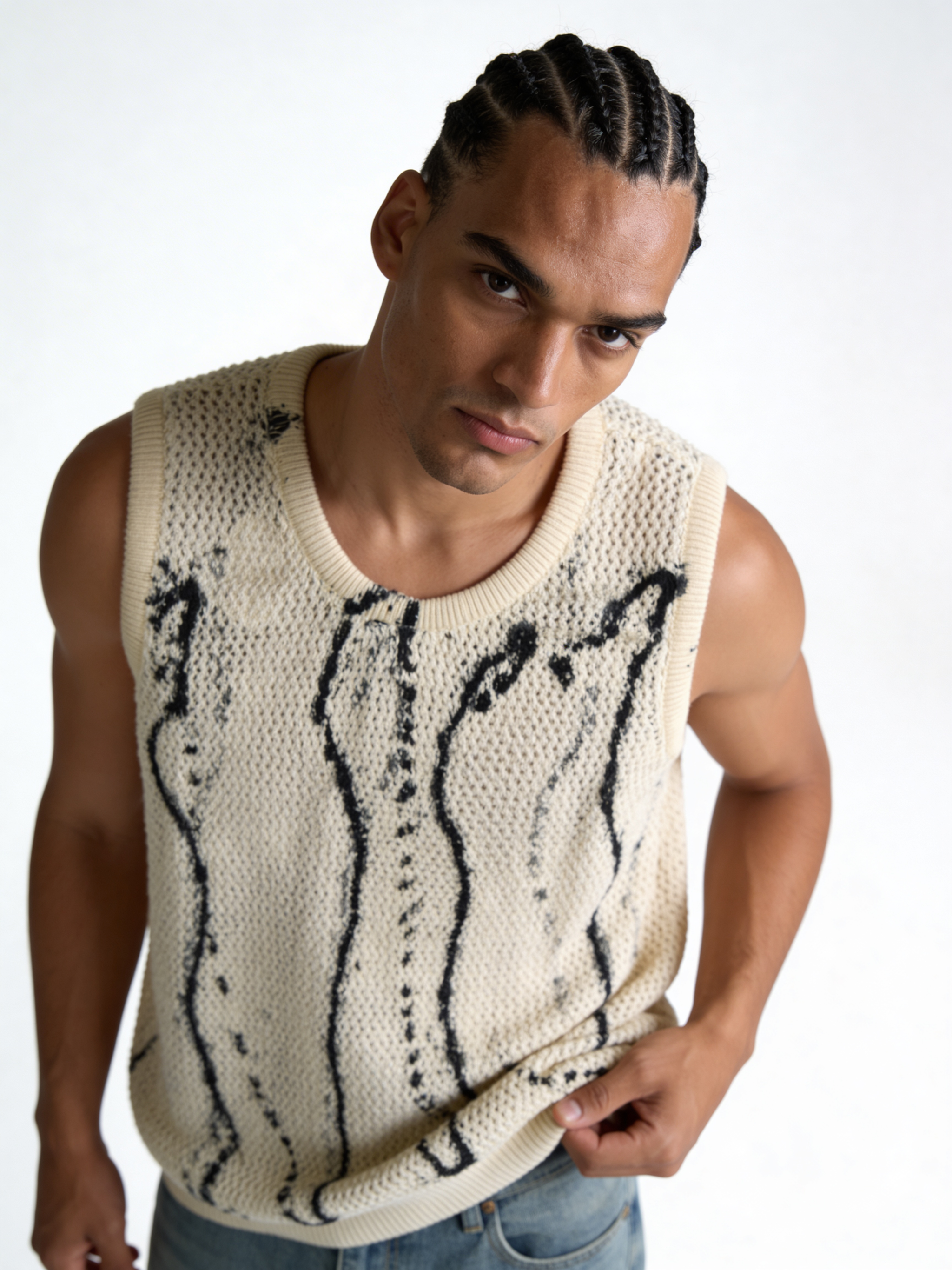 Relaxed Crochet Knit Graphic Vest - void