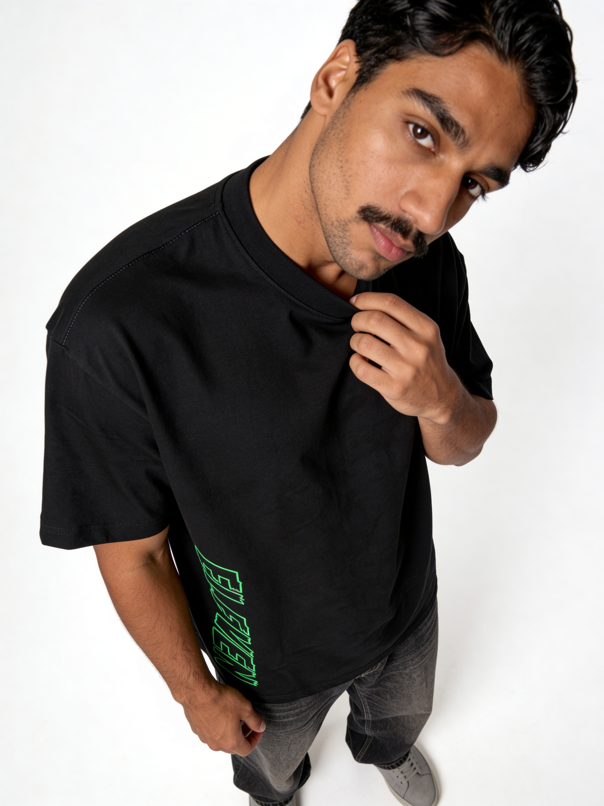 Boxy Heavyweight Cotton Graphic Tee - eleven