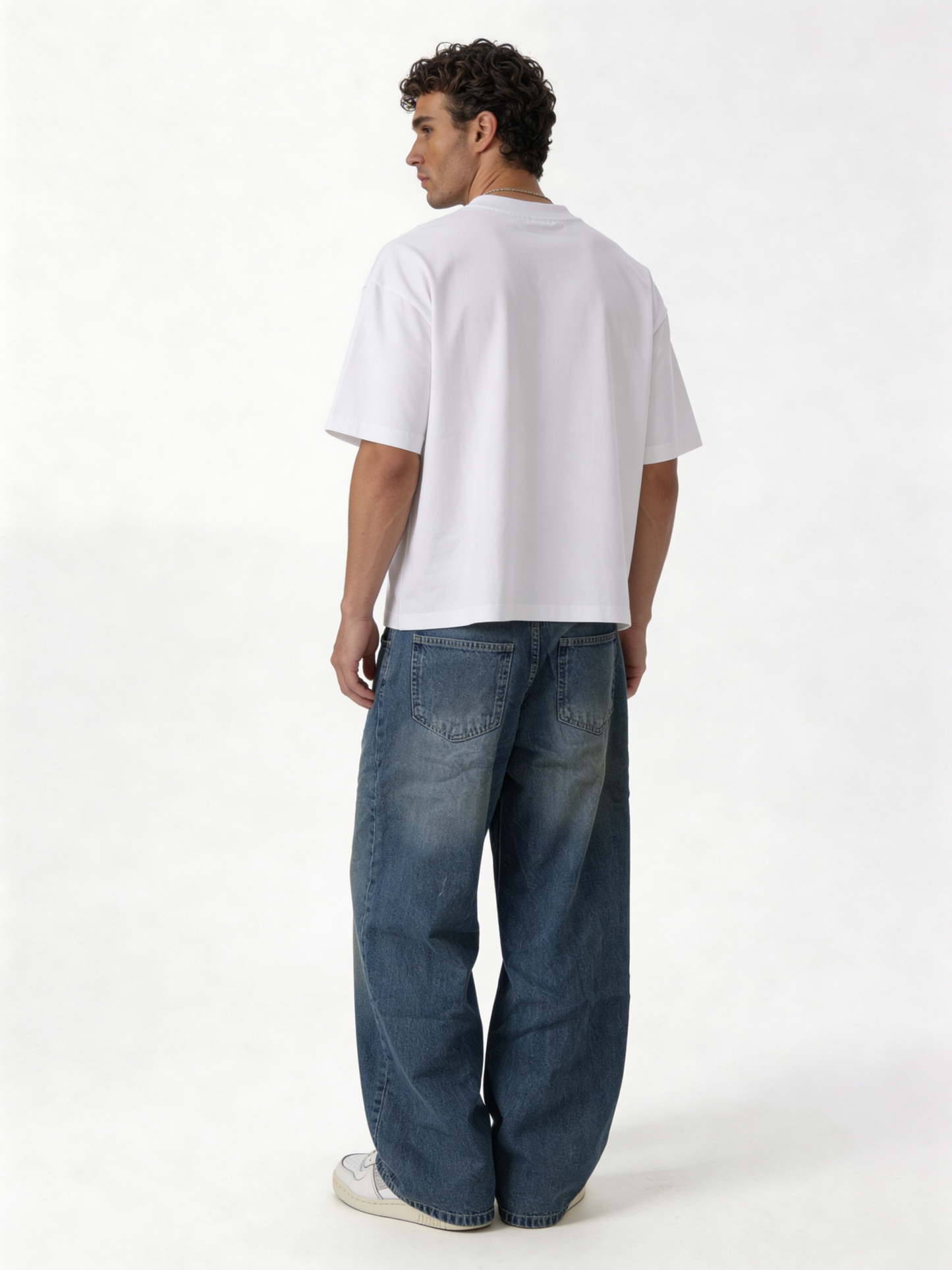 Relaxed Wide-Leg Vintage Wash Denim - jeanetics