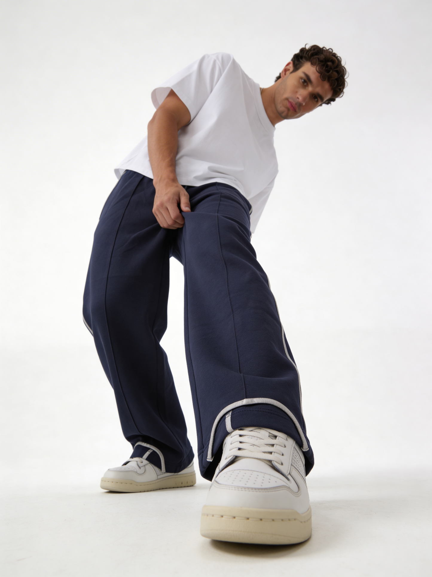 Relaxed Wide-Leg Piped Cotton Blend Sweatpants - unbranded