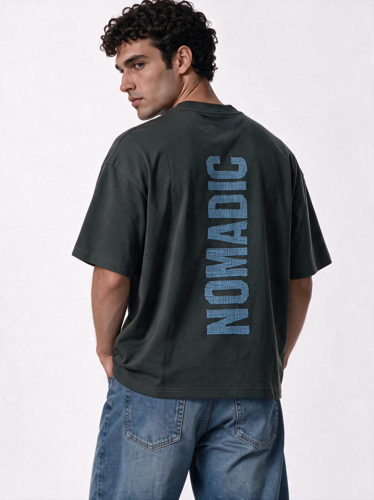 Nomadic Embroidered T-Shirt Regular Fit - JE-X