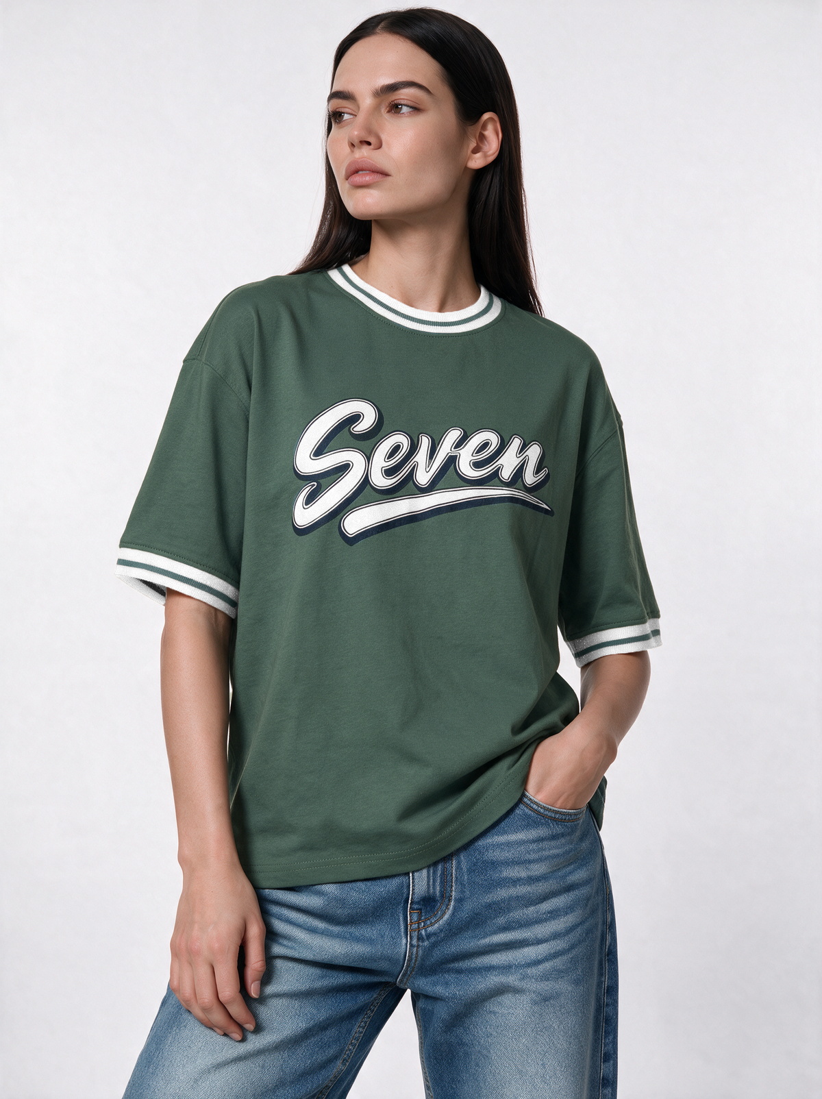 Ribbed Trim Graphic T-Shirt Relaxed Fit - Seven