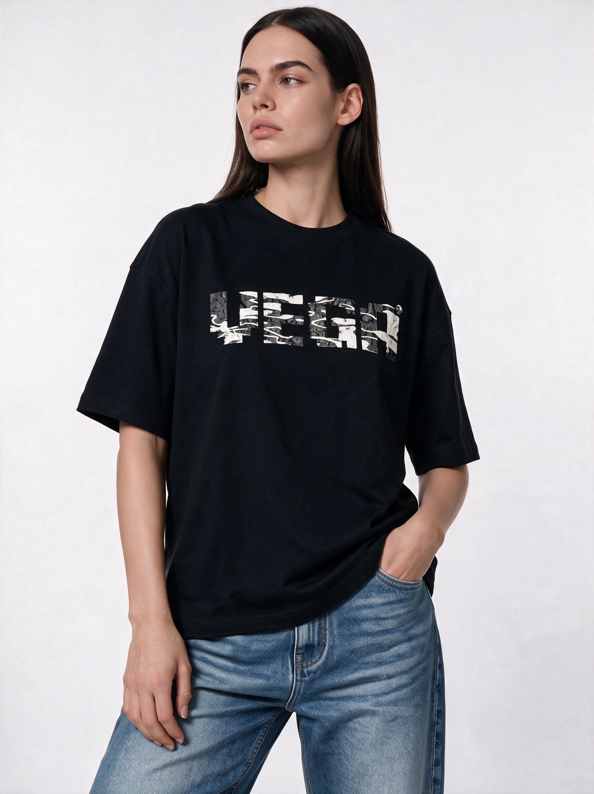 Distressed Graphic T-Shirt Knit Relaxed Fit - VEGA