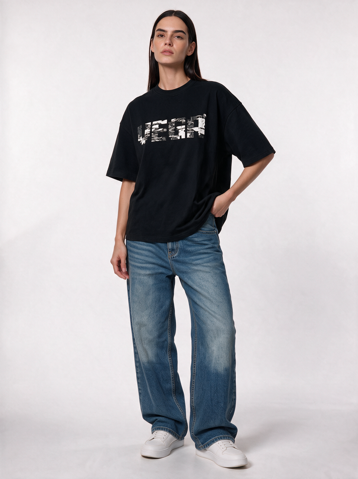 Distressed Graphic T-Shirt Knit Relaxed Fit - VEGA