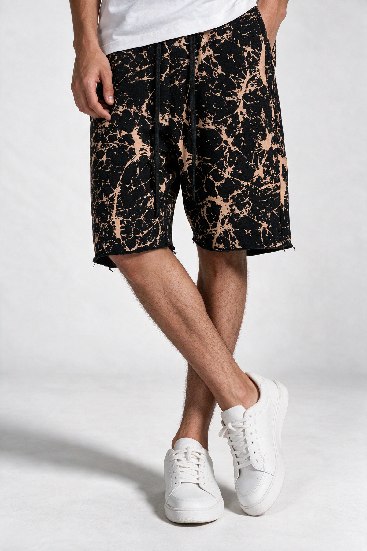 Graphic Printed Fleece Shorts Relaxed Fit - Genz Saudi