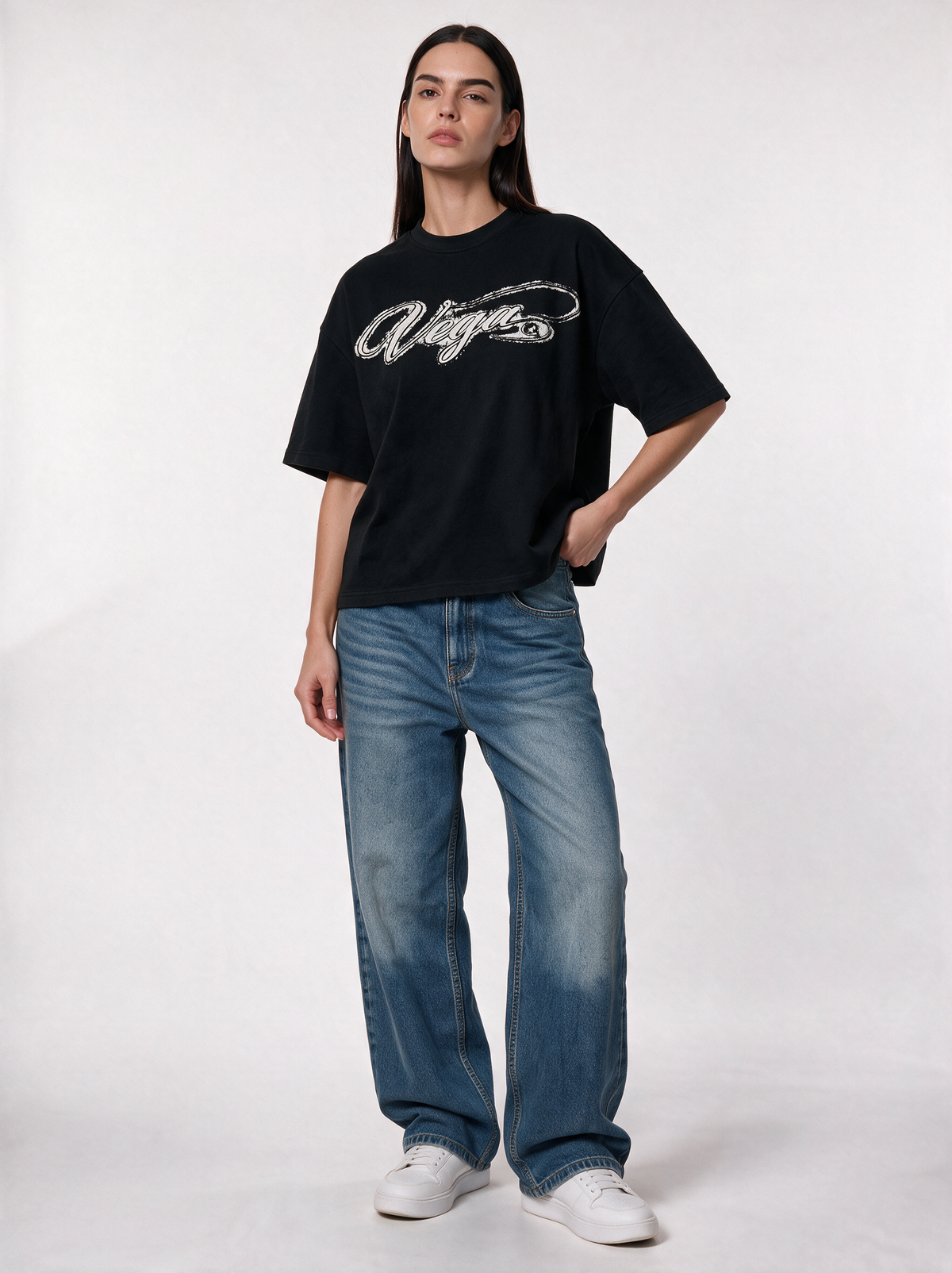 Graphic T-Shirt Relaxed Fit - VEGA