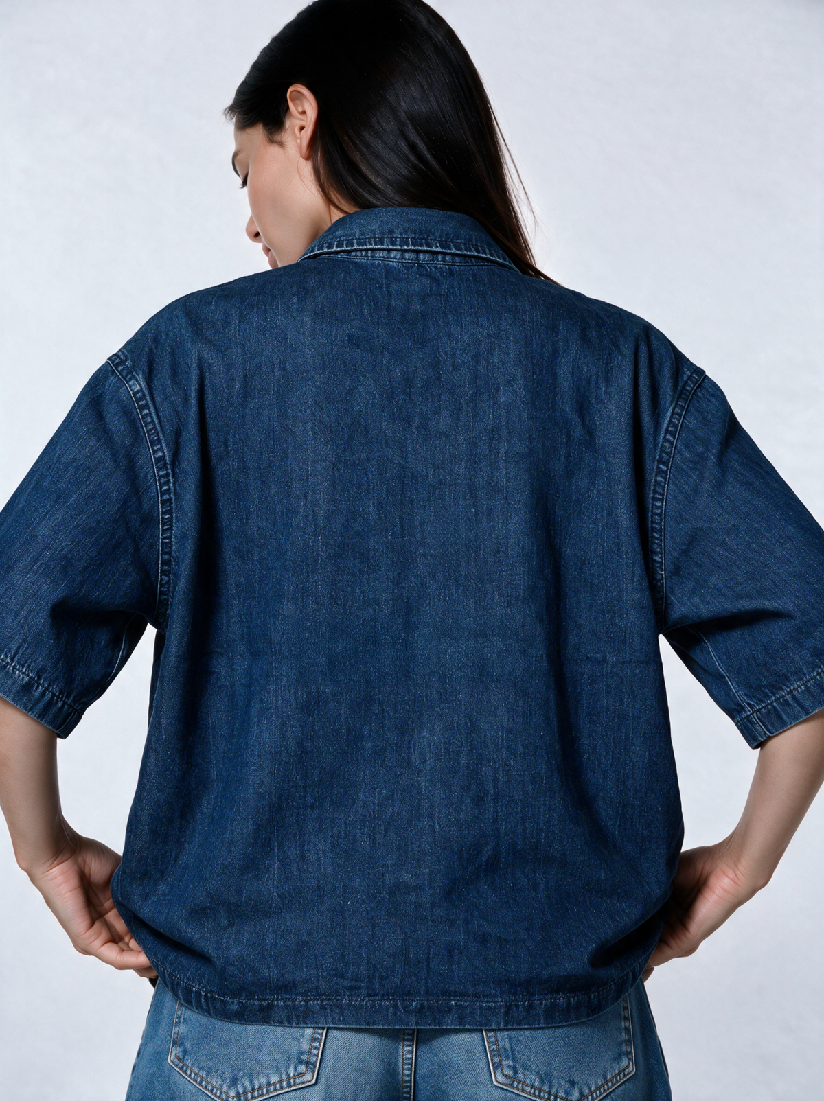 Utility Pocket Denim Jacket Relaxed Fit - Genz Saudi