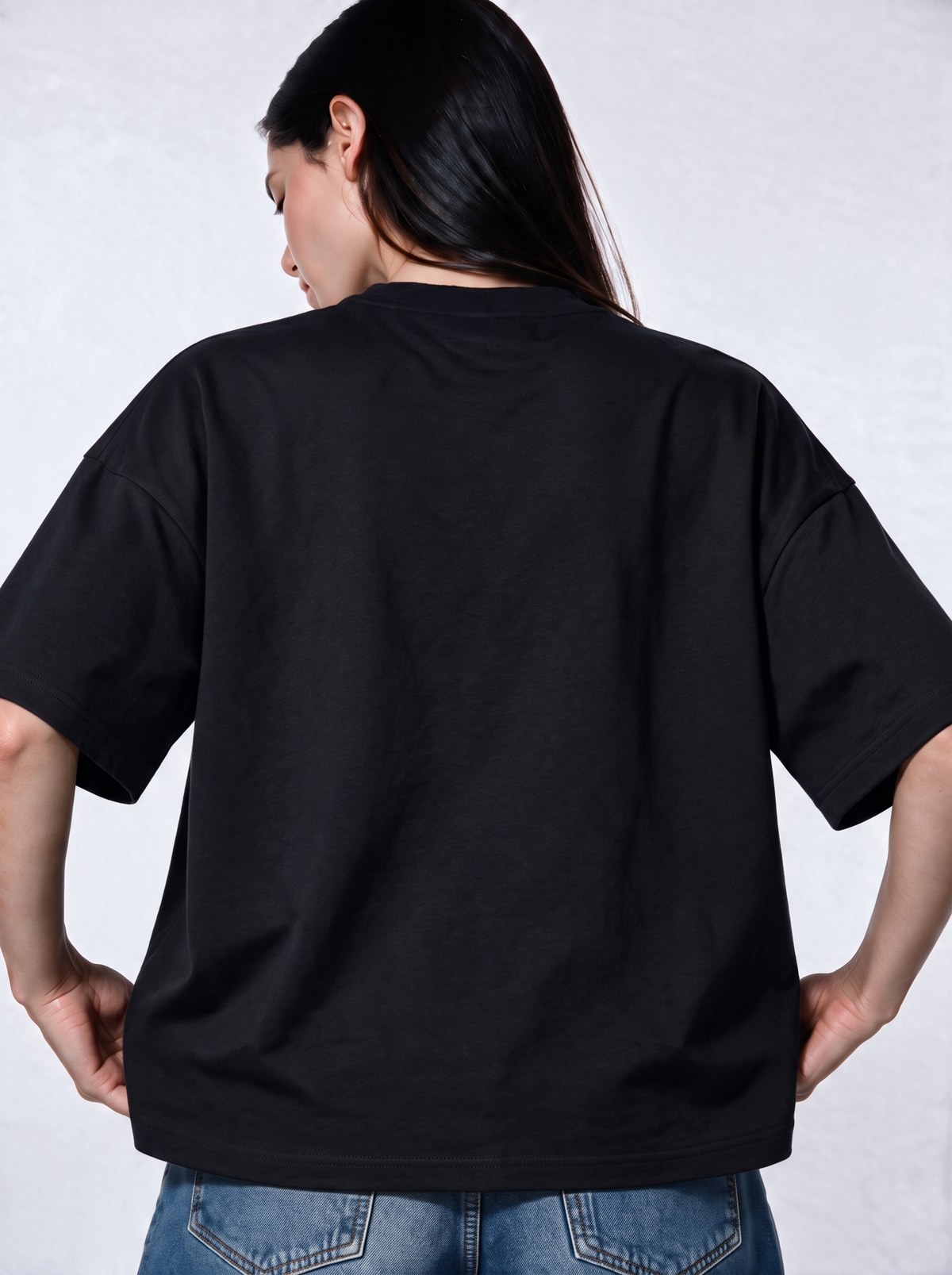 Minimal Crew Neck T-Shirt Knit Relaxed Fit - Autentico