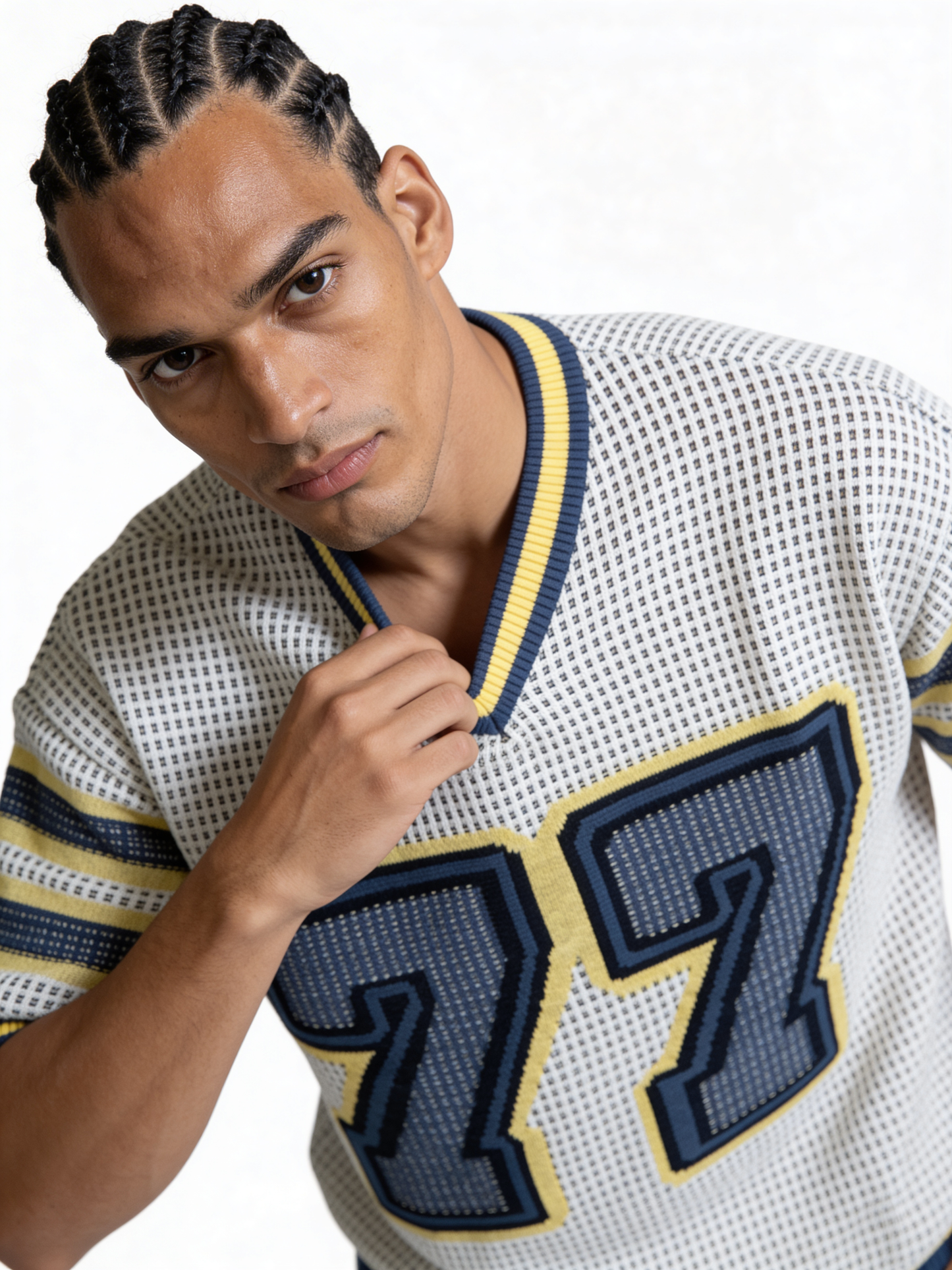 Boxy Crochet Knit V-Neck Jersey - void